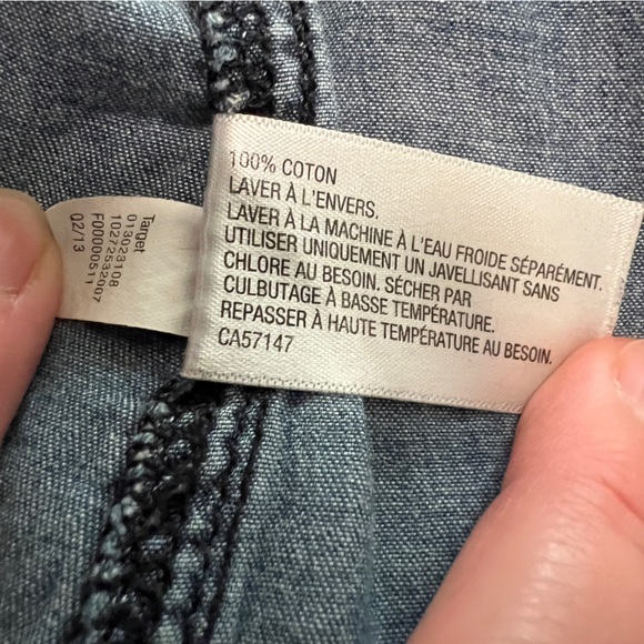 Merona - Lighter dark-wash long-sleeve button down denim shirt - size Large - Picture 12 of 12